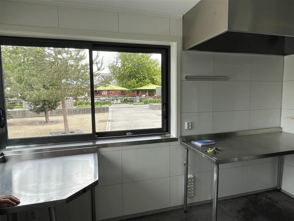 Kioskbygg - Klikk for stort bilde